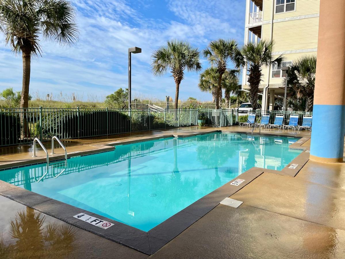 Oceanview Condo With Pool, Hot Tub, Balcony, Right On The Beach マートルビーチ エクステリア 写真