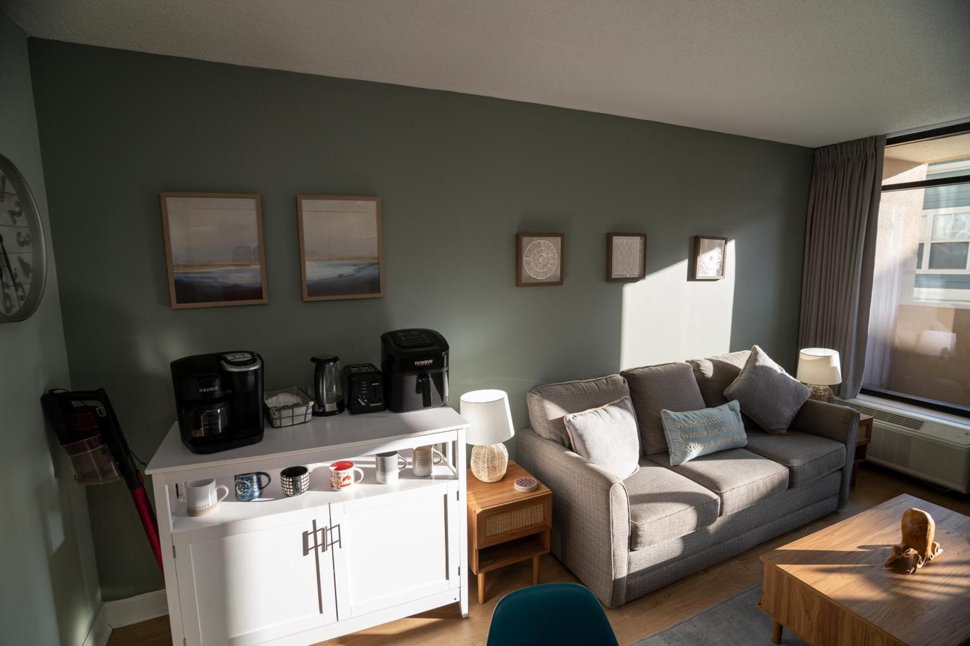 Oceanview Condo With Pool, Hot Tub, Balcony, Right On The Beach マートルビーチ エクステリア 写真